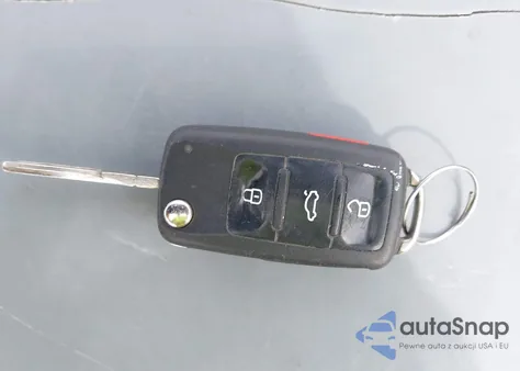 2017 Volkswagen Tiguan 2.0T/2.0T S z USA, uszkodzony, nr VIN WVGAV7AX4HK051958